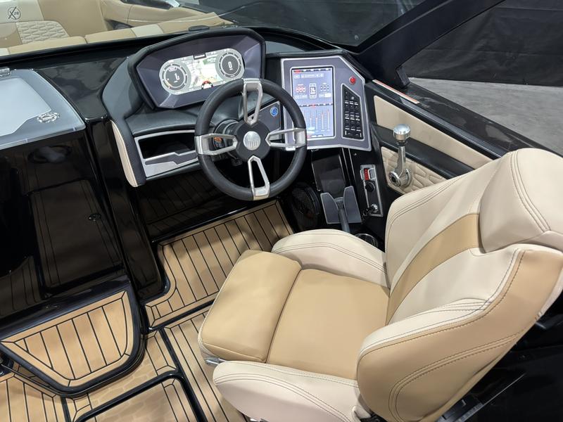MasterCraft X26