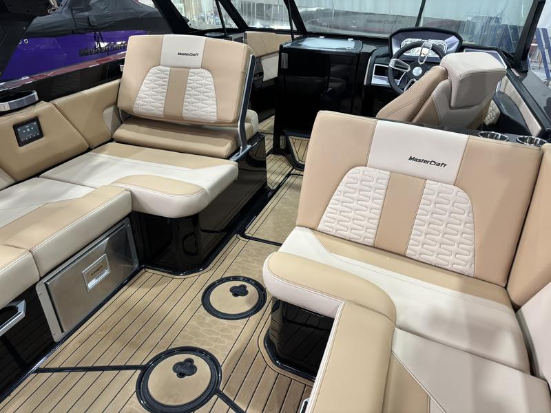 MasterCraft X26